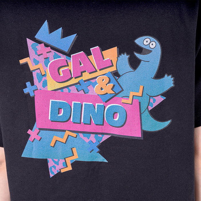 【ギャルと恐竜】Tシャツ ロゴ＆恐竜-ブラック- 背面イラスト